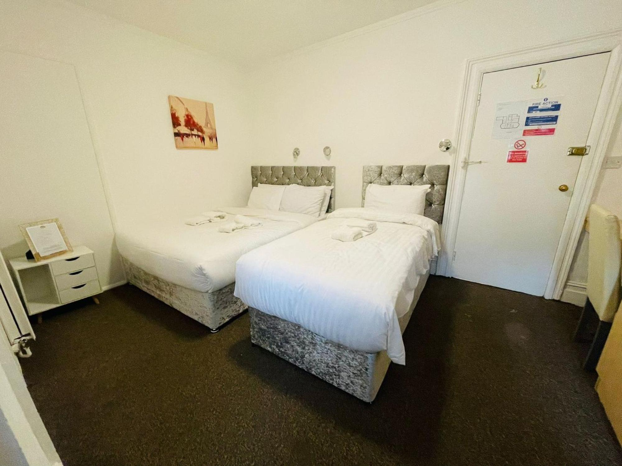 Star Hotel, South Leicester Eksteriør bilde